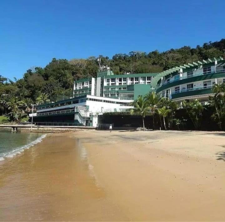 Angra 306 Apartment